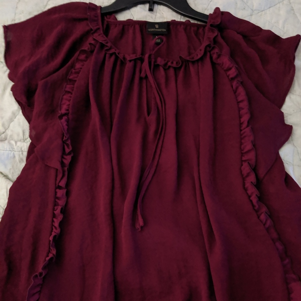 Short sleeve burgundy too
